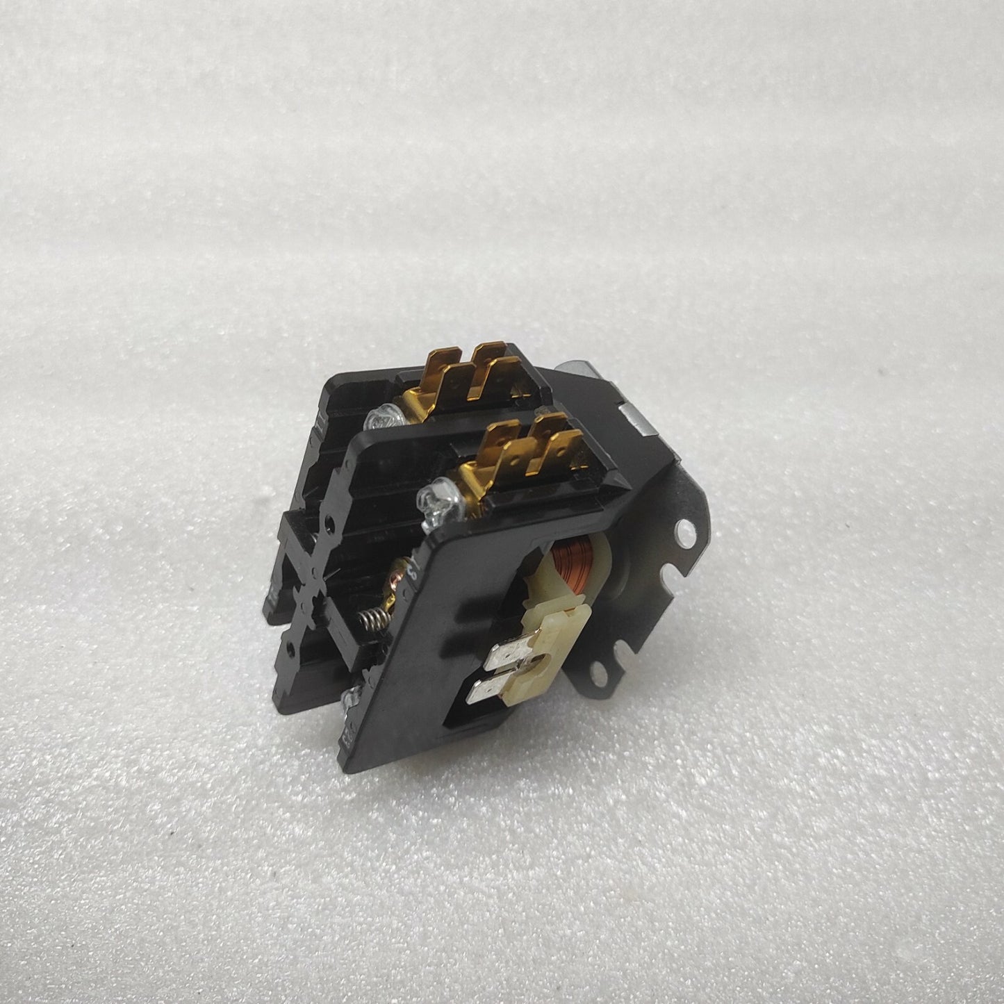 TYCO ELECTRONICS HN52KC025 MAGNETIC CONTACTOR 3100A20Q328 COIL VOLTAGE 24VAC