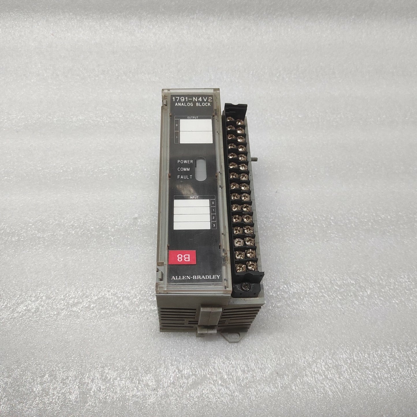 ALLEN BRADLEY CAT 1791-N4V2 ANALOG BLOCK 120VAC