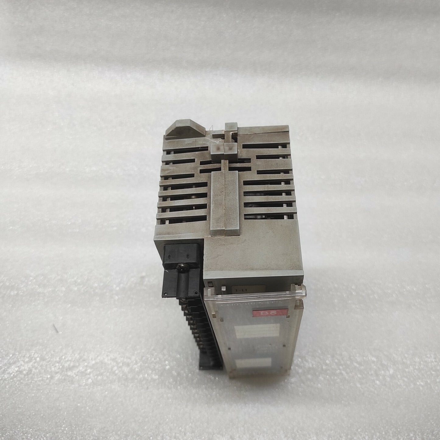 ALLEN BRADLEY CAT 1791-N4V2 ANALOG BLOCK 120VAC