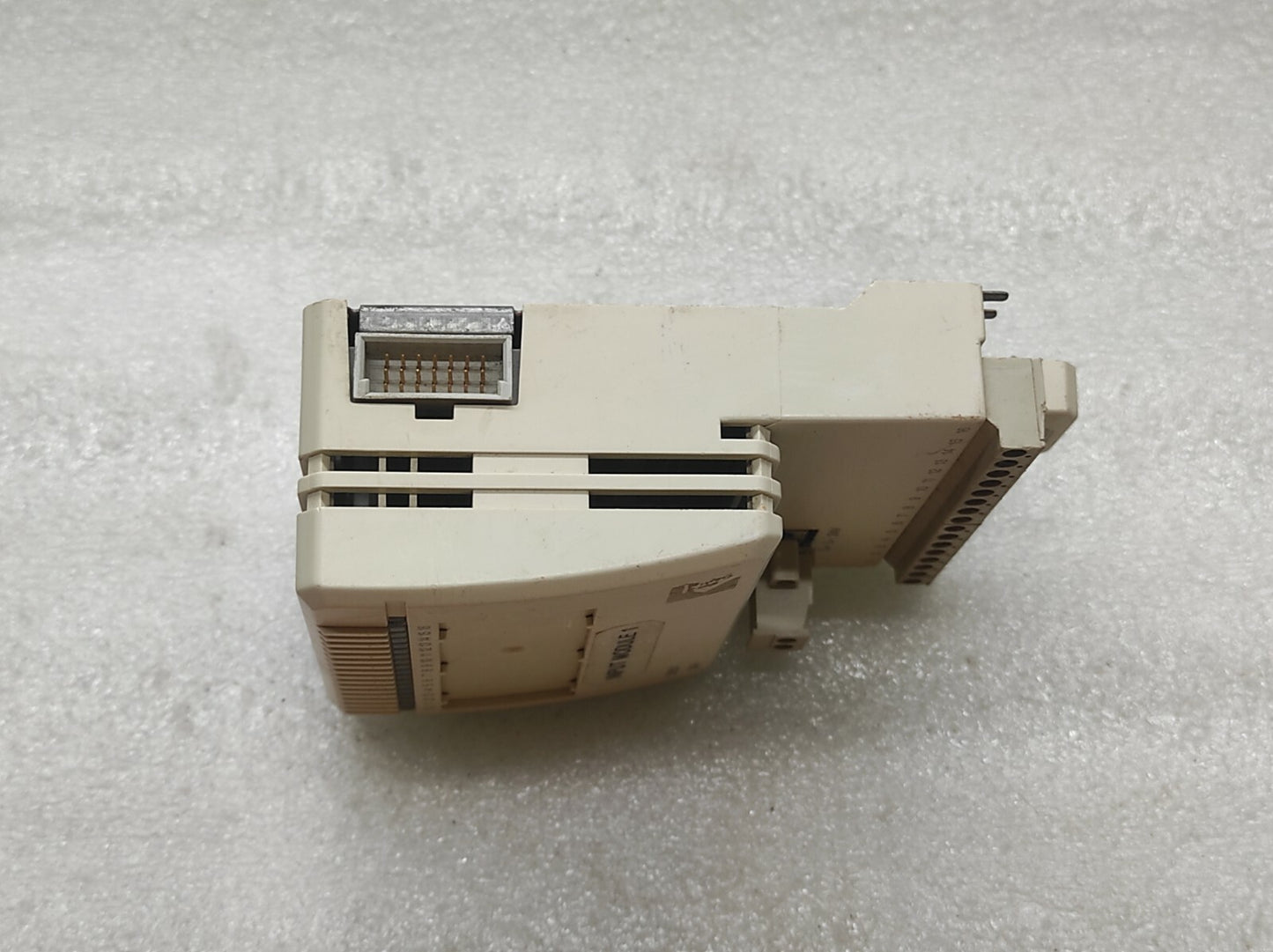 ABB DI801 3BSE020508R1 DIGITAL INPUT MODULE