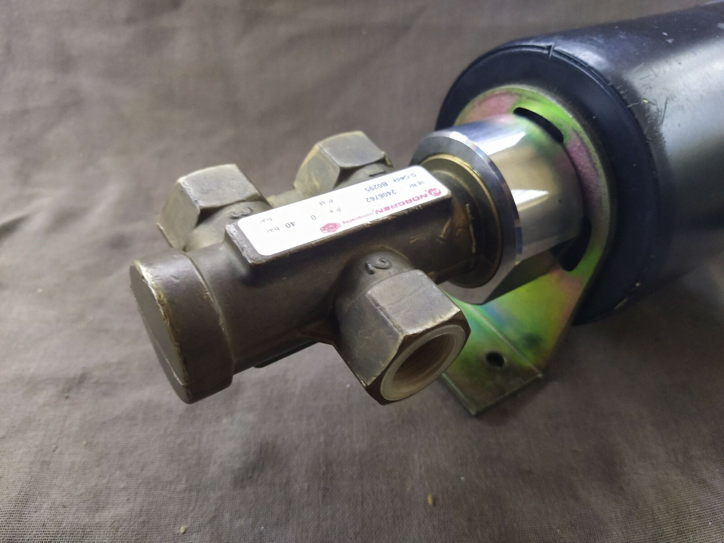 Norgren 1509 3/2 Directional Valves 2406762 Solenoid Valve 24V Pressure 40 BAR