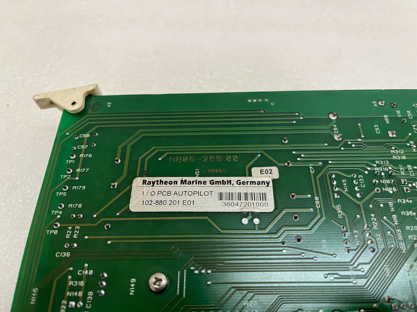 RAYTHEON MARINE 102-880.201 E01 I/O PCB AUTOPILOT NB06-259.00
