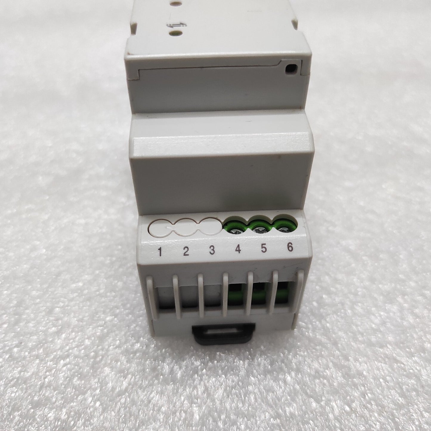YM-CH-01 LOGIC RELAY 120-300VAC