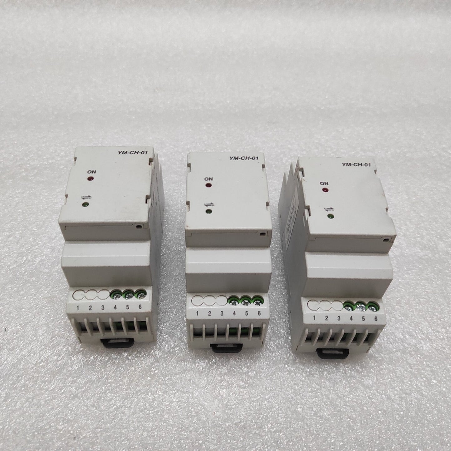 YM-CH-01 LOGIC RELAY 120-300VAC