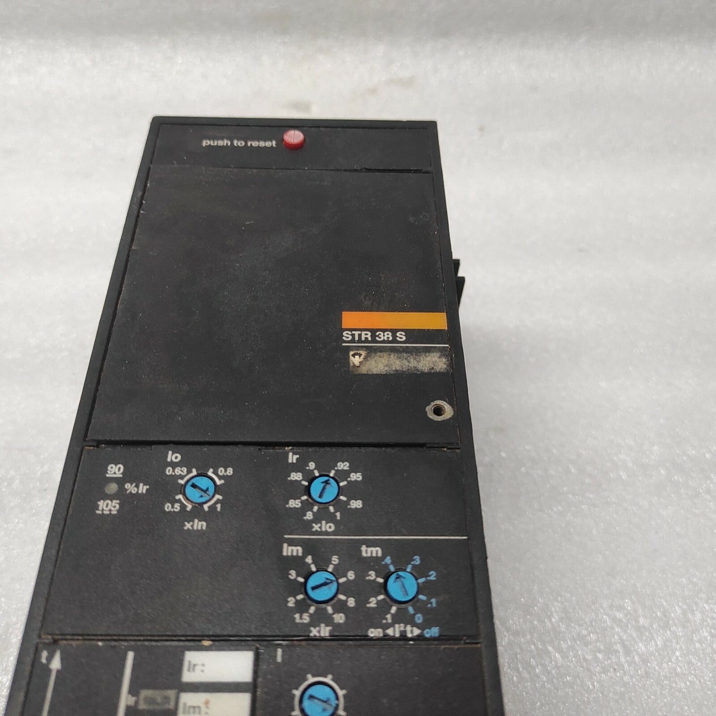MERLIN GERIN STR38S MASTERPACT CIRCUIT BREAKER 1200A