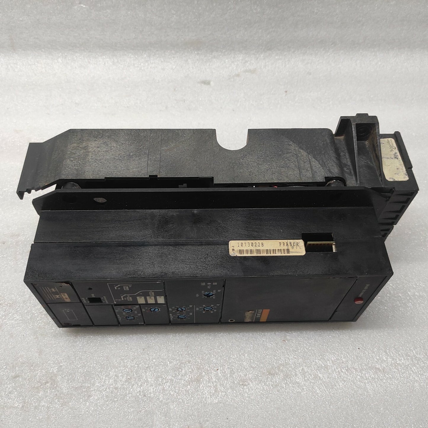 MERLIN GERIN STR38S MASTERPACT CIRCUIT BREAKER 1200A