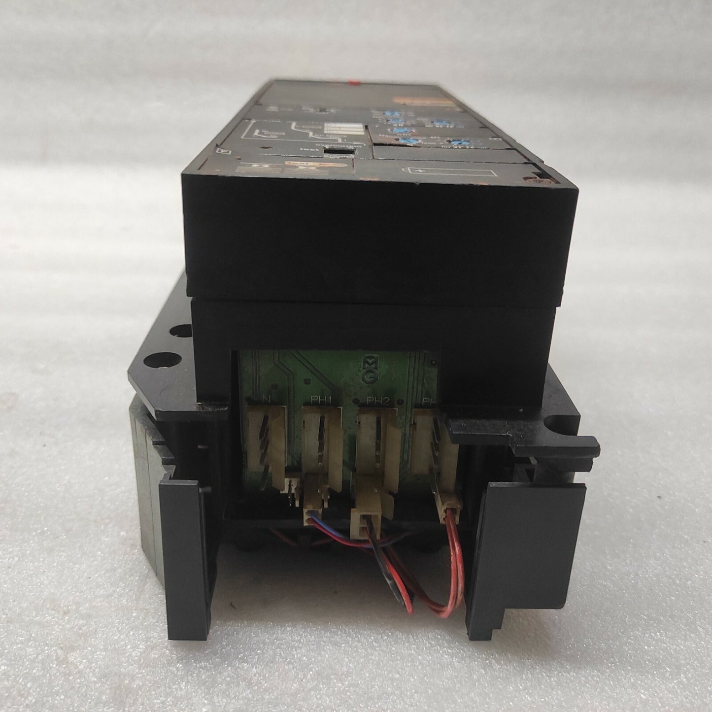 MERLIN GERIN STR38S MASTERPACT CIRCUIT BREAKER 1200A
