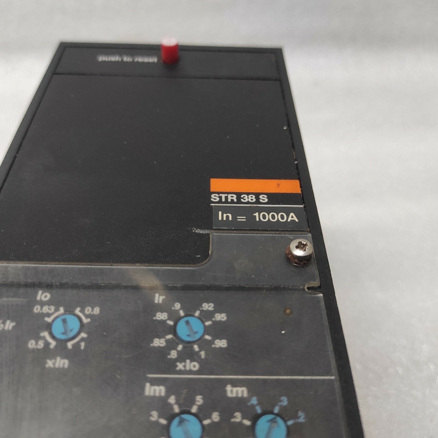 MERLIN GERIN STR38S MASTERPACT CIRCUIT BREAKER 1000A