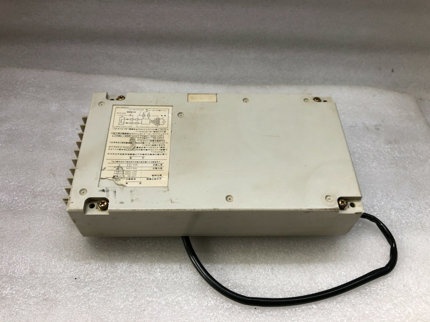 MITSUBISHI UVT CONTROLLER UVT-05SS 200-240/380-460VAC 0.5S