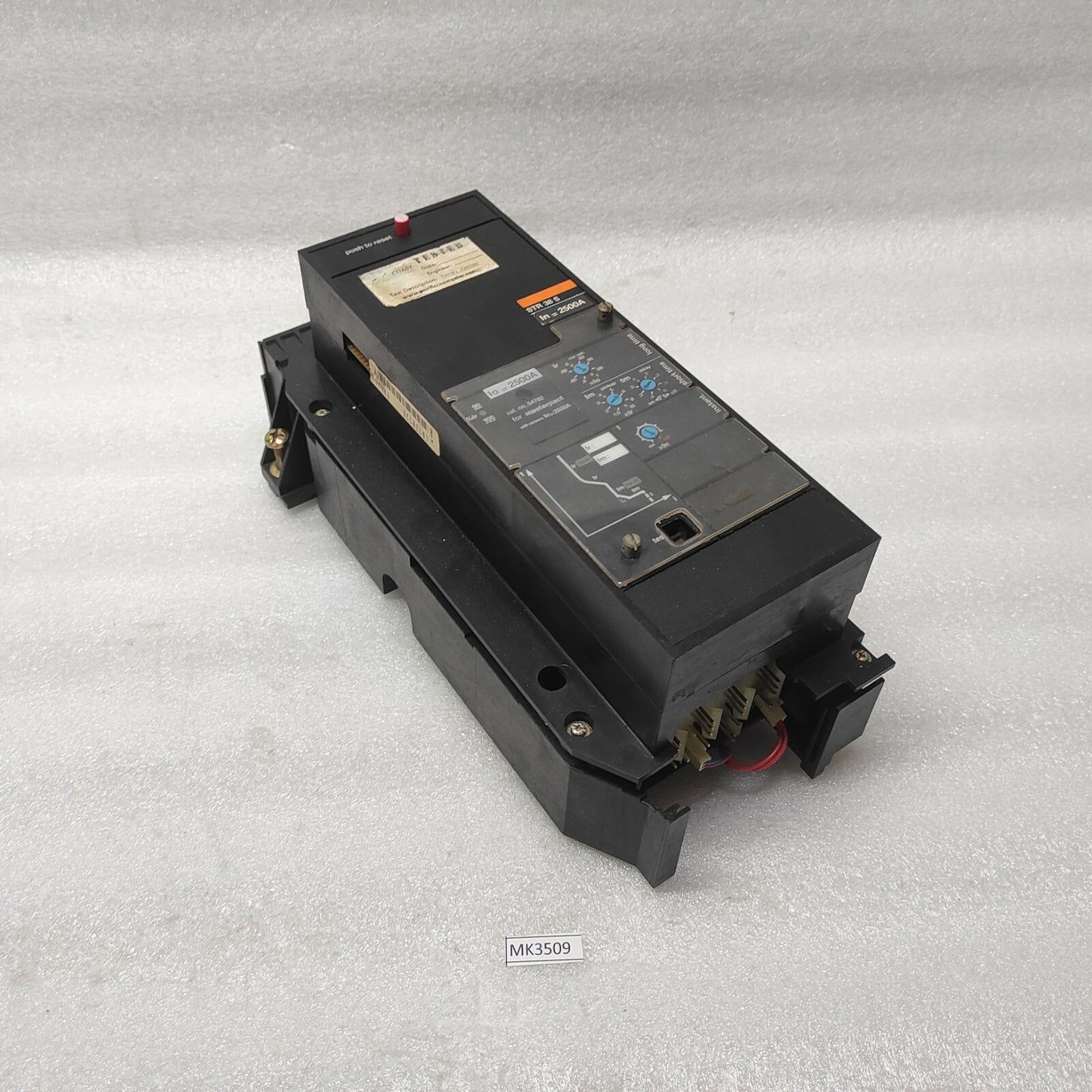 MERLIN GERIN STR38S MASTERPACT CIRCUIT BREAKER TRIP UNIT 54762 2500A