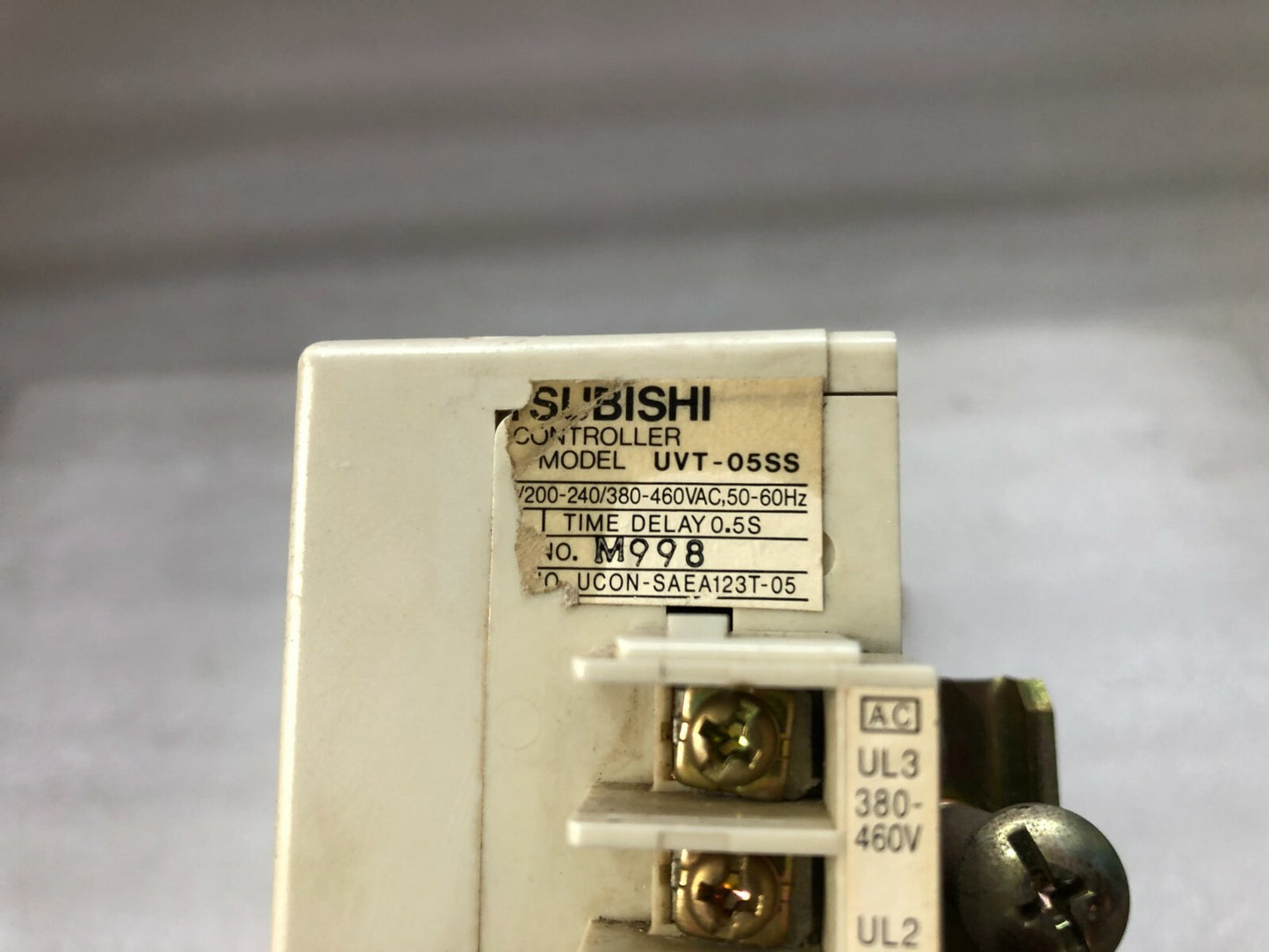 MITSUBISHI UVT CONTROLLER UVT-05SS 200-240/380-460VAC 0.5S