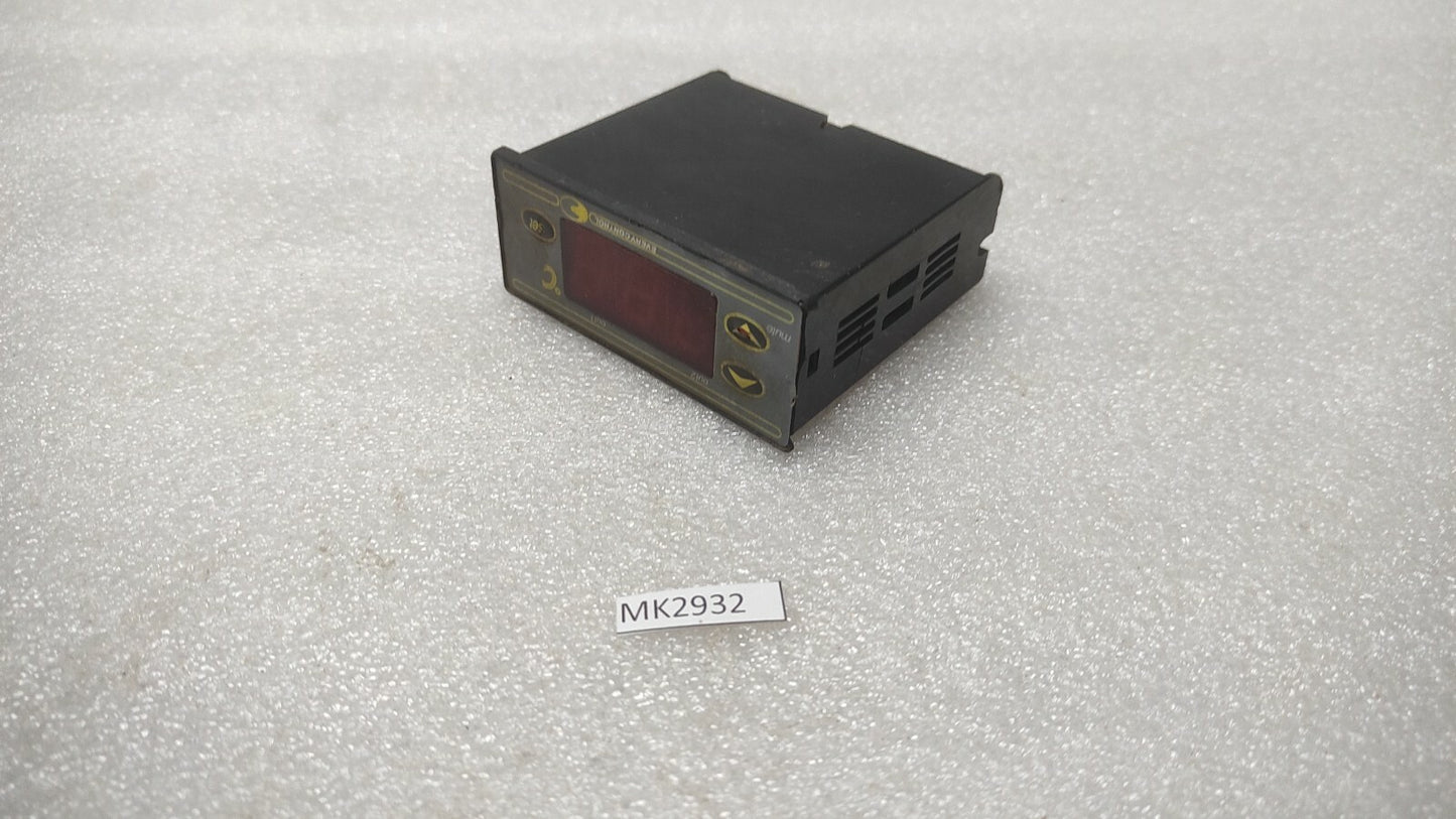 EVERY CONTROL EX 3-132 C024 TEMPERATURE CONTROLLER 12-24VAC/DC EC3132C024