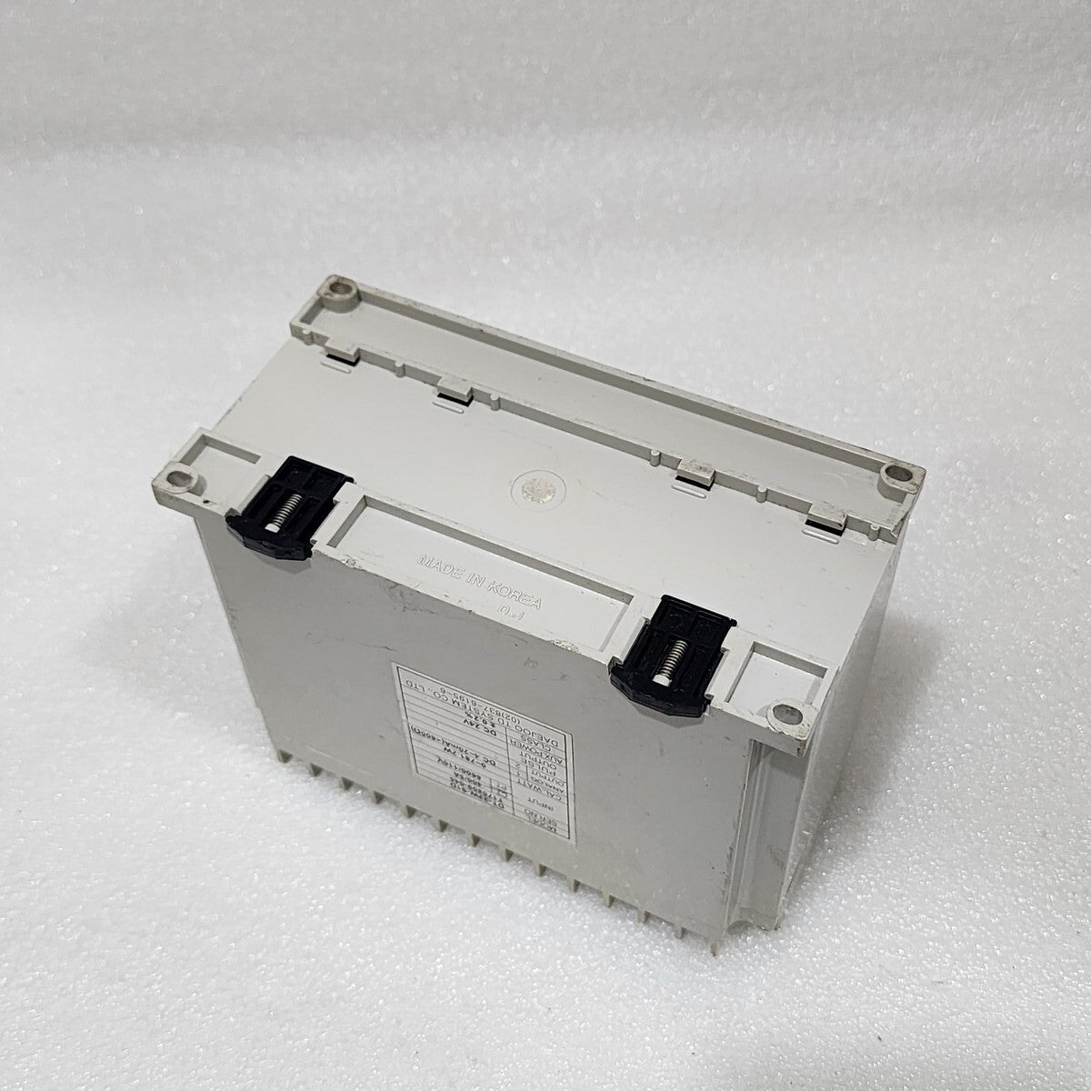 DAE JOO DT-33W-S1D WATT TRANSDUCER 24VDC