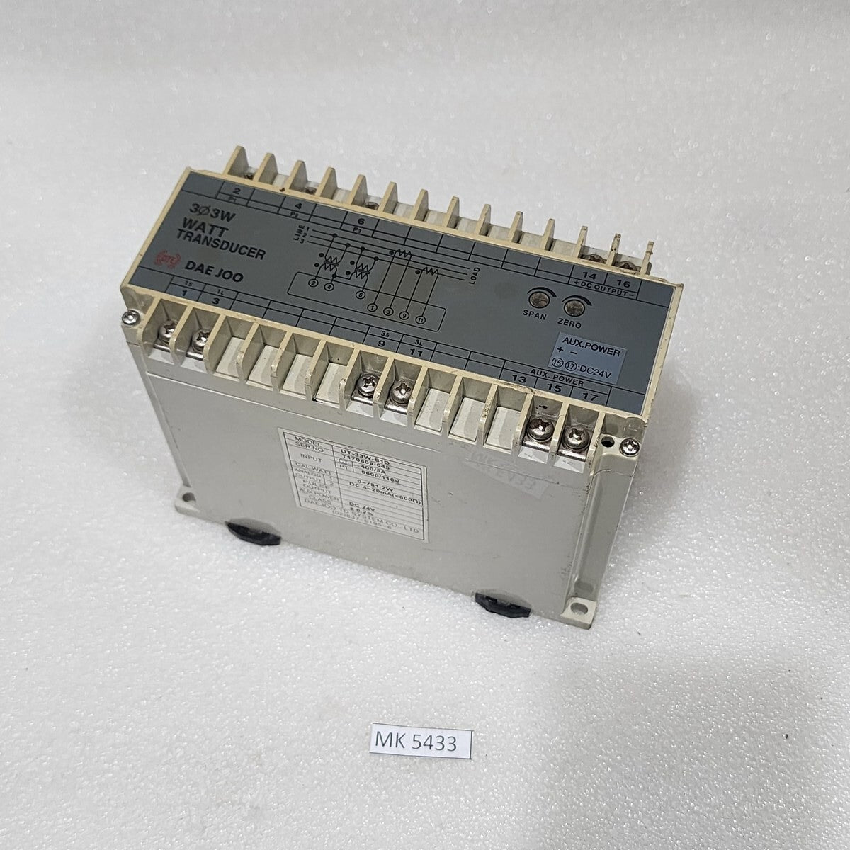 DAE JOO DT-33W-S1D WATT TRANSDUCER 24VDC