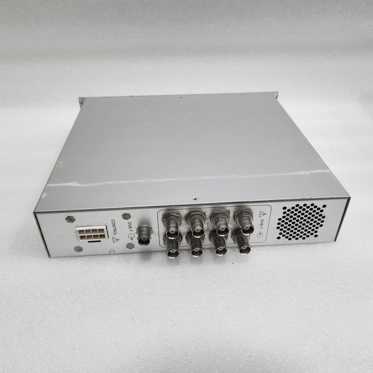 PROMAX DVB-T DIGITAL TO TV COMBINER & AMPLIFIER DT710AE801