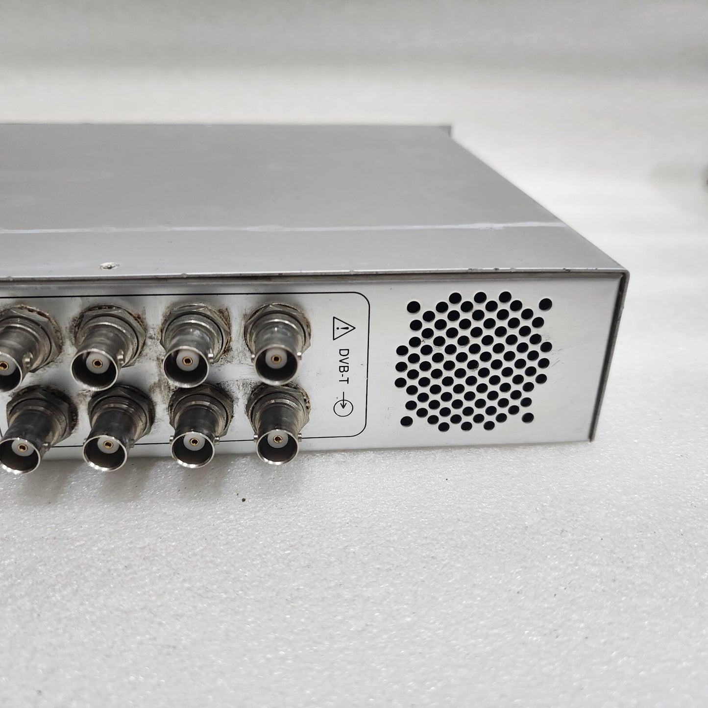 PROMAX DVB-T DIGITAL TO TV COMBINER & AMPLIFIER DT710AE801