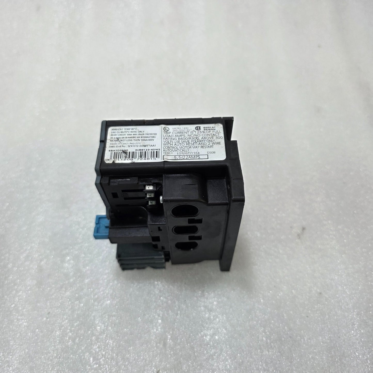 SIEMENS ESP200 OVERLOAD RELAY 3UB8123-4DW2 CAT 48ATD3S00 MOTOR PROTECTION RELAY