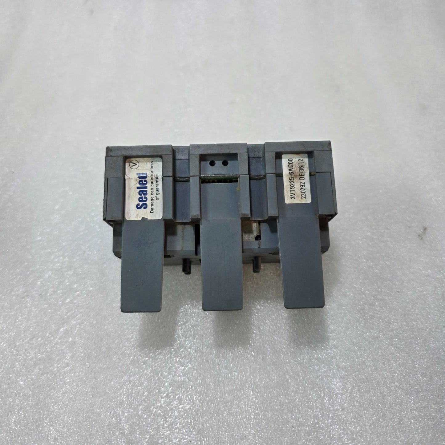 SIEMENS 3VT9225-6AC00 ETU DP ELECTRONIC TRIP UNIT – 250A MCCB PROTECTION MODULE,