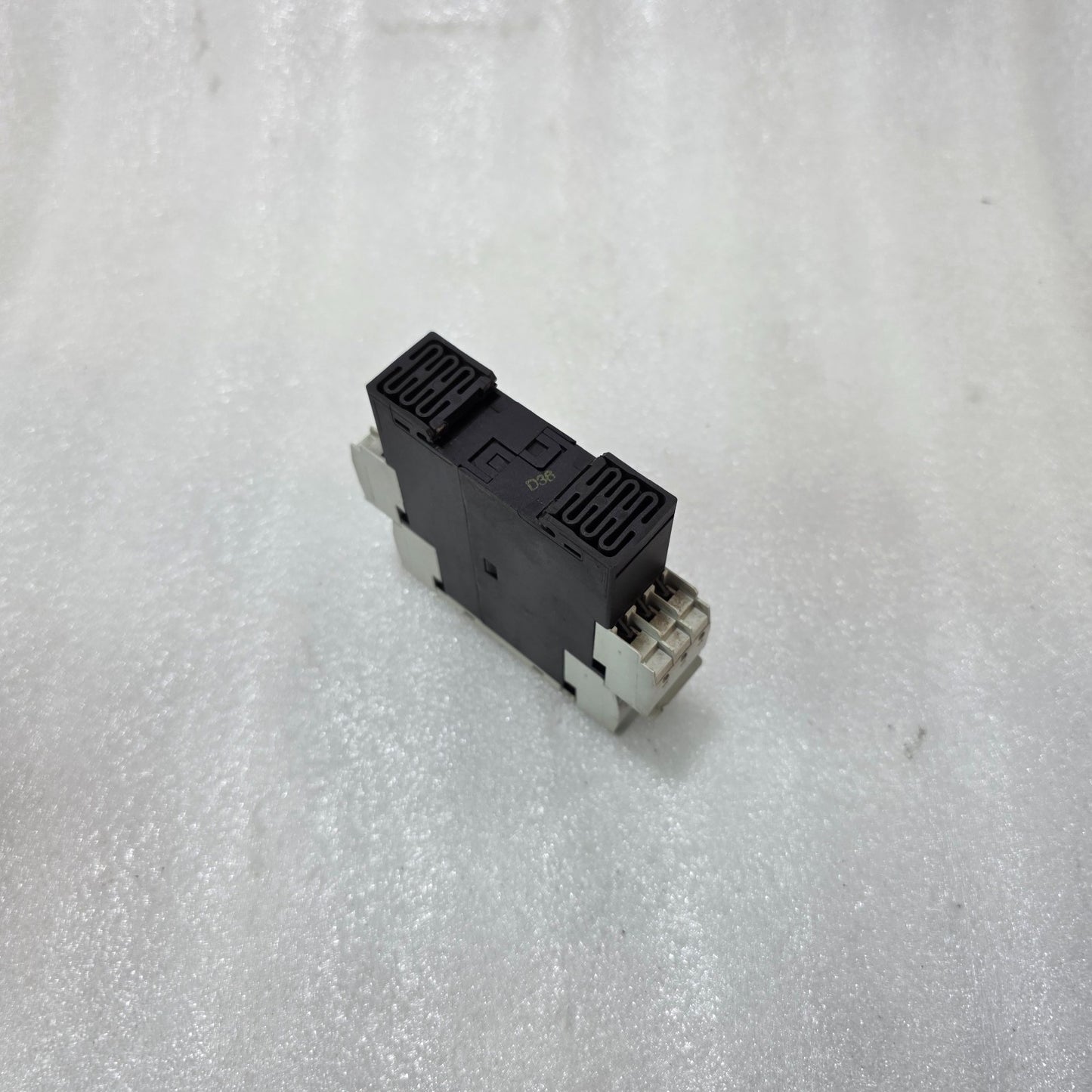 SIEMENS 3RK1200-0CG02-0AA2 AS-I MODULE – 4 INPUT AS-INTERFACE DIGITAL I/O MODULE