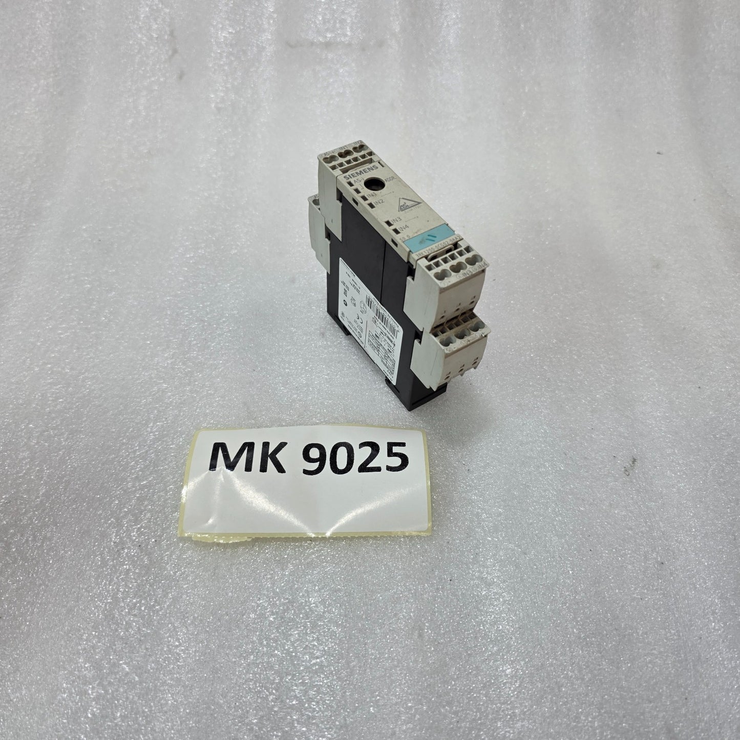 SIEMENS 3RK1200-0CG02-0AA2 AS-I MODULE – 4 INPUT AS-INTERFACE DIGITAL I/O MODULE
