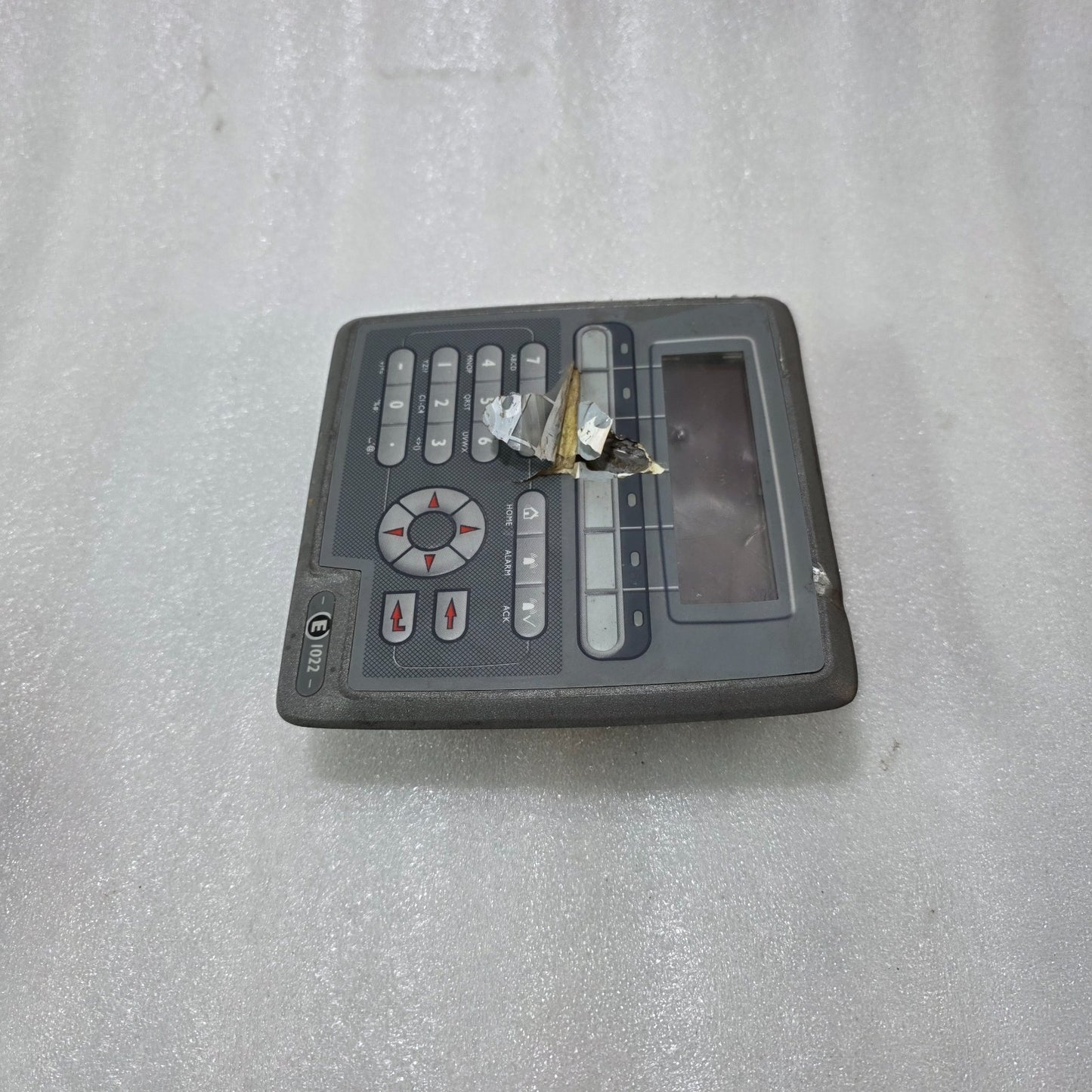 MITSUBISHI BEIJER E1022 OPERATOR PANEL HMI (NON WORKING ) FOR PARTS