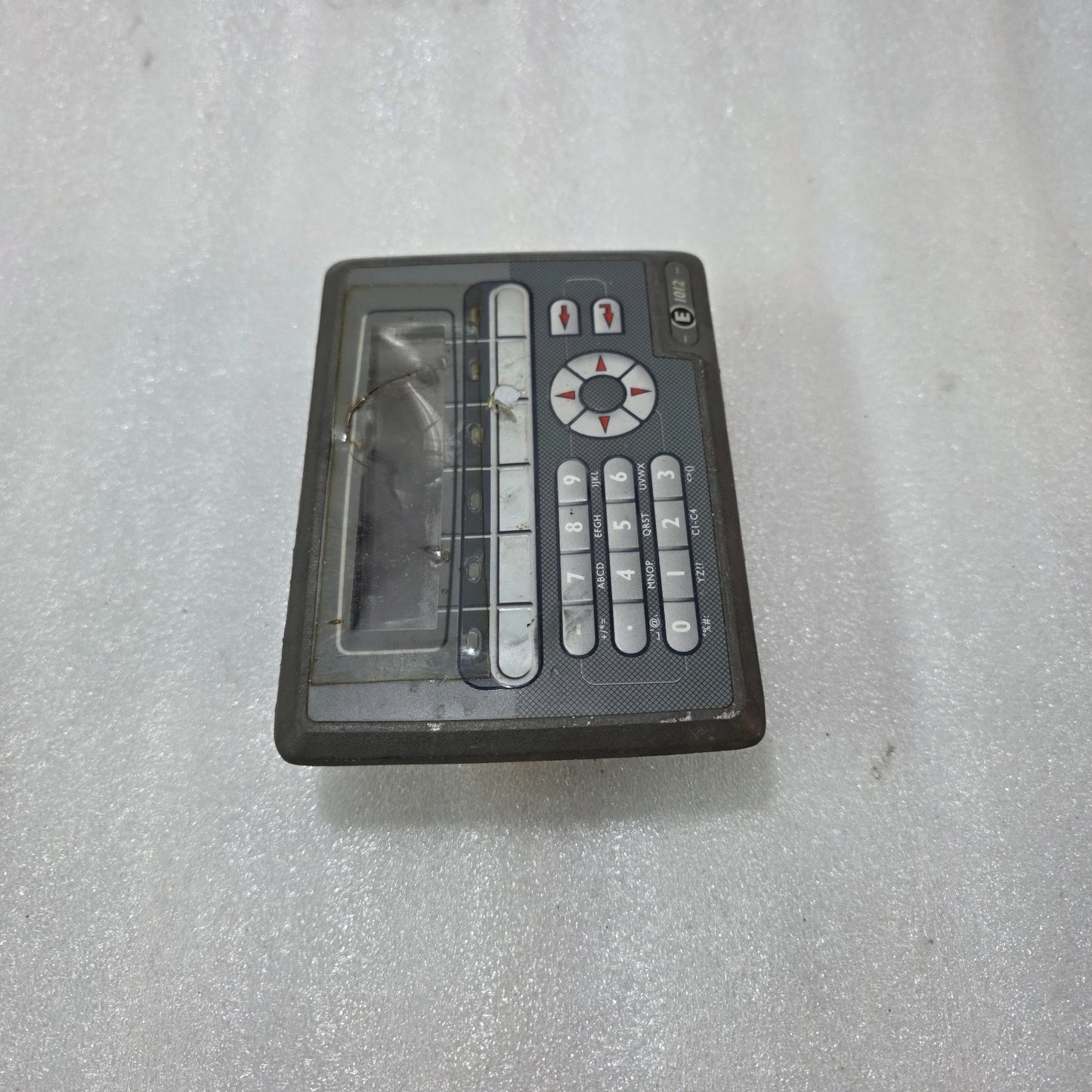 BEIJER ELECTRONICS E1012 OPERATOR PANEL HMI 603111201  (NON WORKING ) FOR PARTS