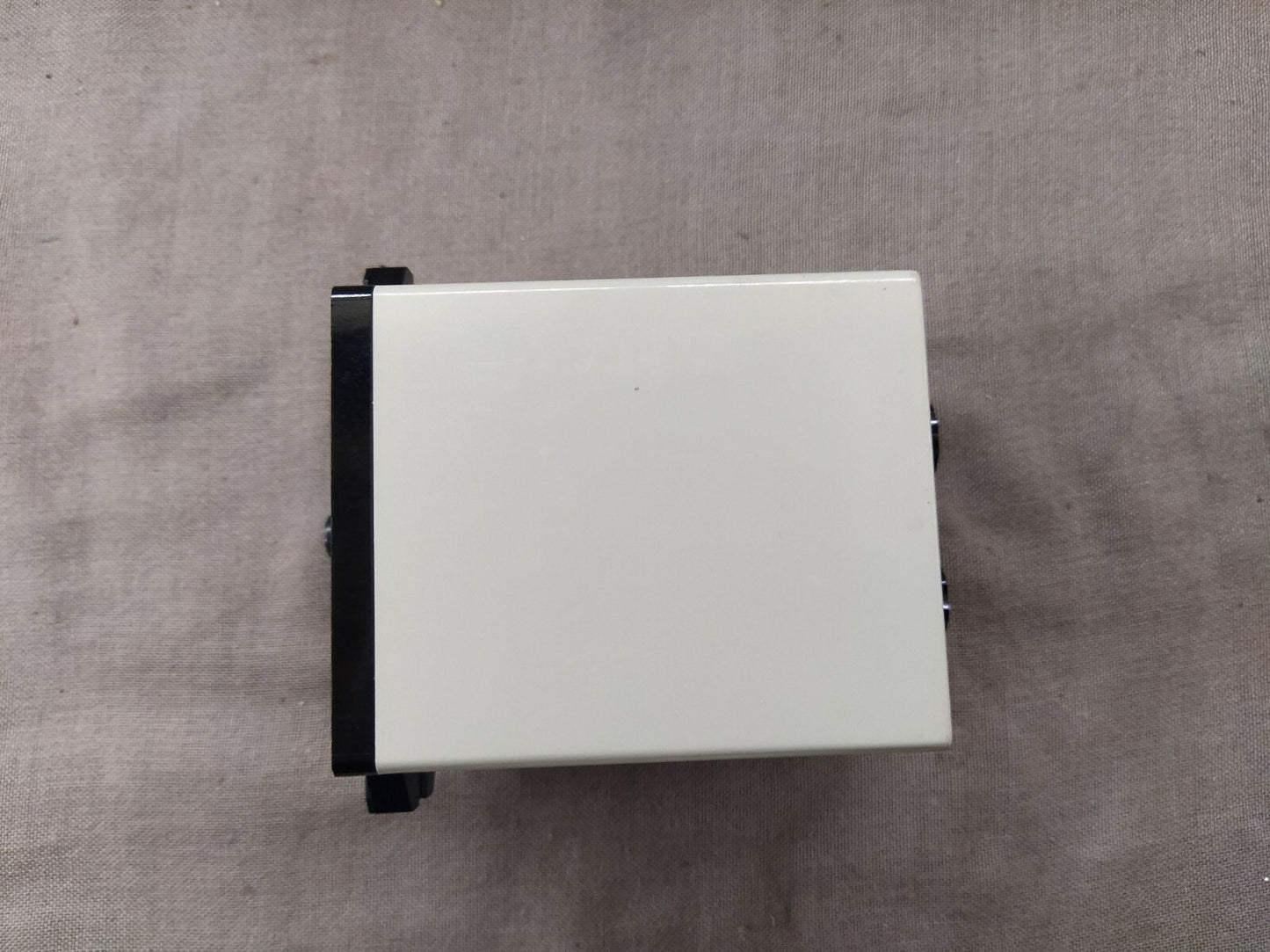Omron SDV-FH8 Voltage Sensor 100-110V AC SDV-FH