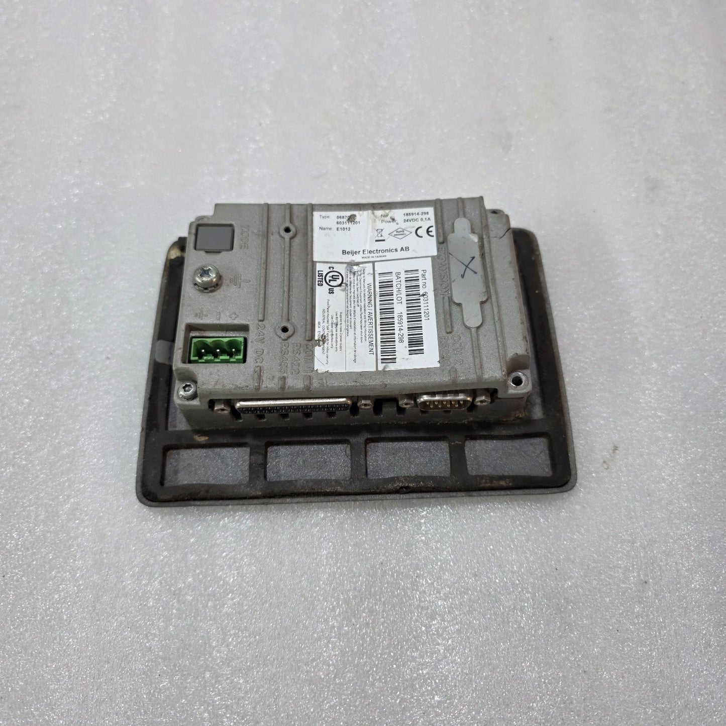 BEIJER ELECTRONICS E1012 OPERATOR PANEL HMI 603111201  (NON WORKING ) FOR PARTS