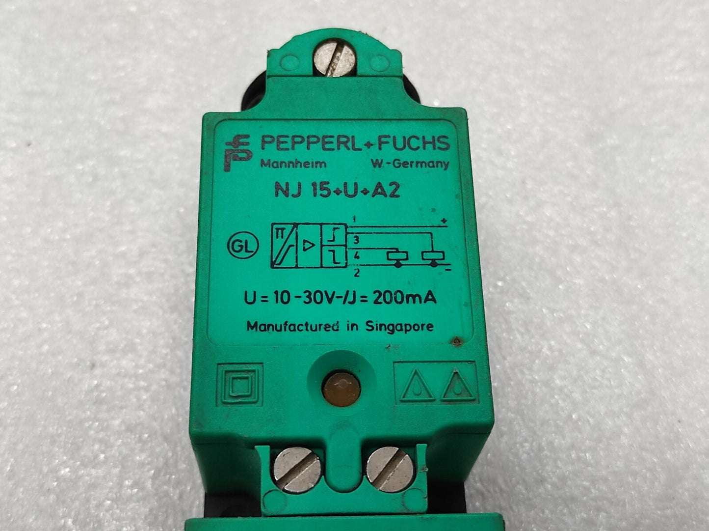 PEPPERL + FUCHS NJ15-U-A2 INDUCTIVE SENSOR
