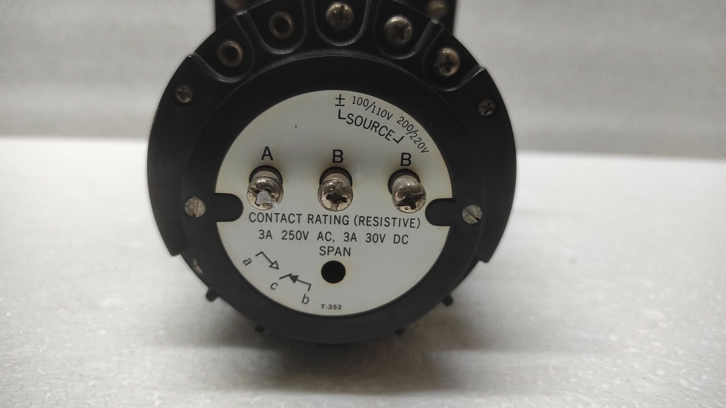 TDS TSURUGA ELECTRIC NRW-110H TEMPERATURE INDICATOR 100-220V 0-100'C