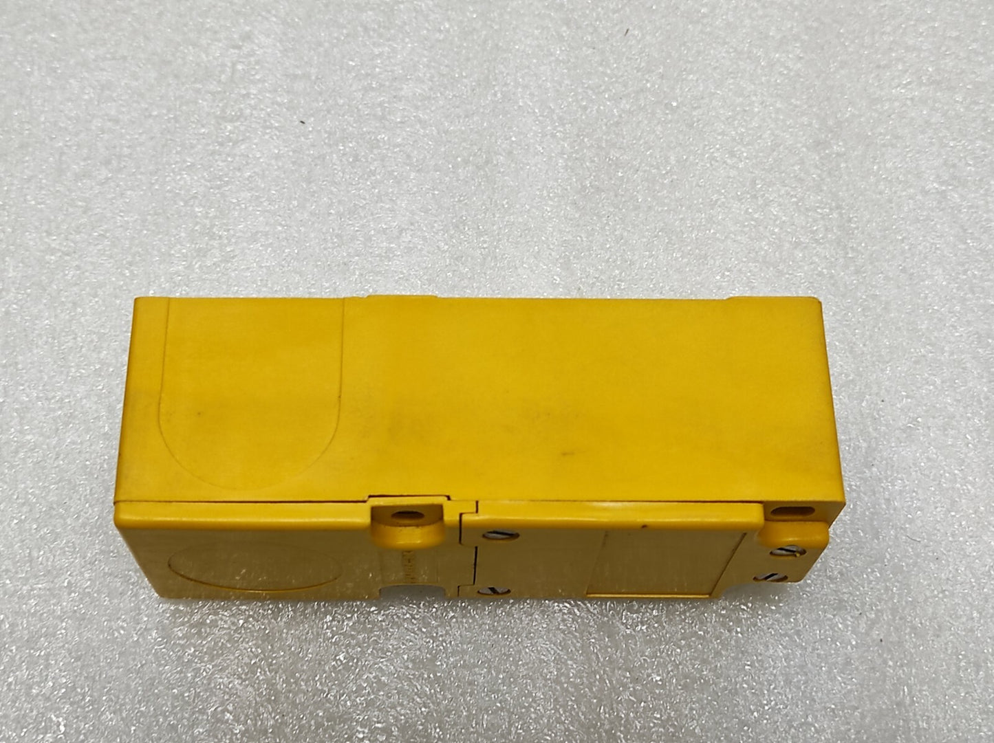 TURCK BANNER MP-10D-Y1 SENSOR MULTI PROX