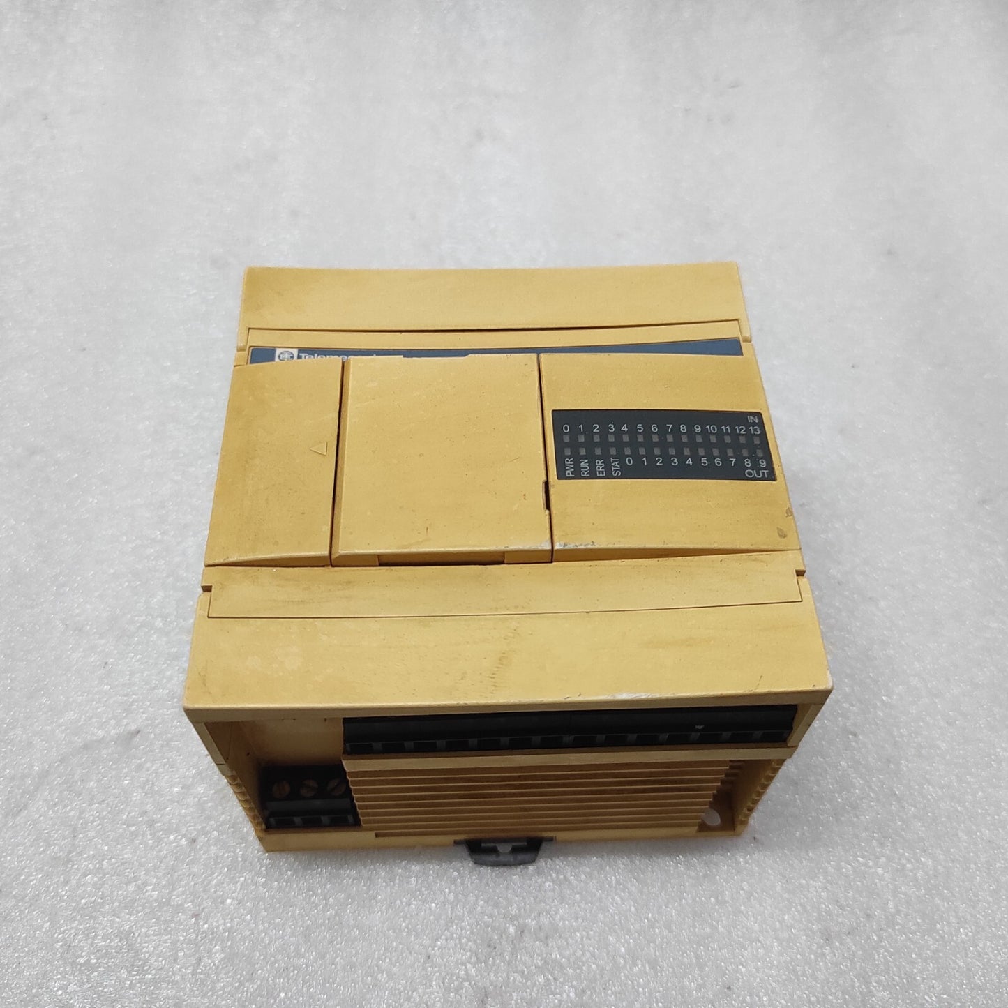 SE TWDLCAA24DRF EXTENSABLE PLC BASE TWIDO