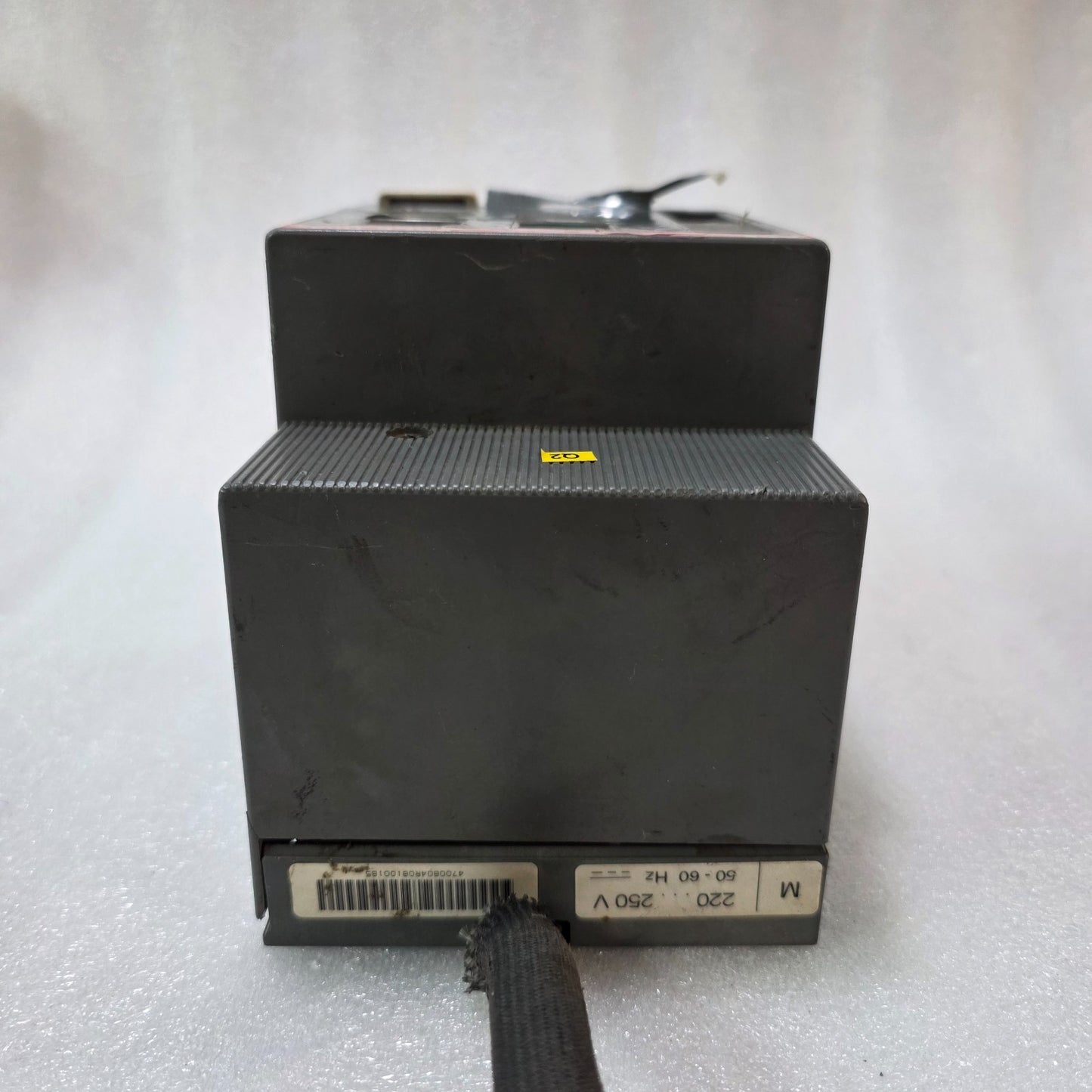 ABB SACE TMAX MOTOR OPERATOR MOE 220–250V AC/DC – MCCB REMOTE CONTROL UNIT, AUTO