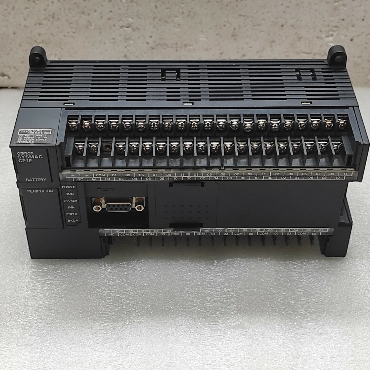 Omron CP1E-N60DR-D Programmable Controller 24V DC CP1EN60DRD