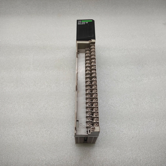 SE 140ACI03000 8-CH ANALOG INPUT MODULE