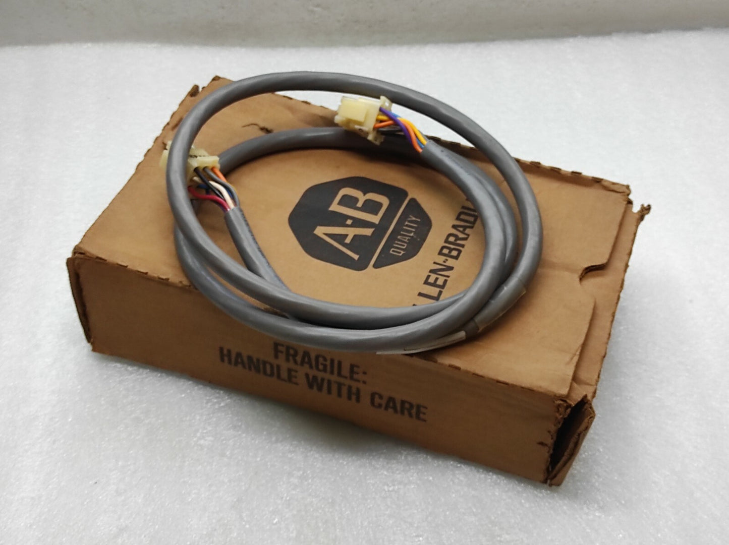 ALLEN BRADLEY CAT NO 1771-CD I/O RACK CABLE