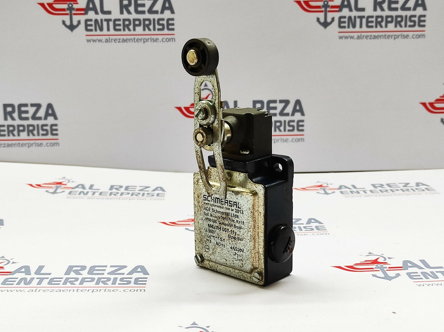 SCHMERSAL M4V7H 007-11Y LIMIT SWITCH