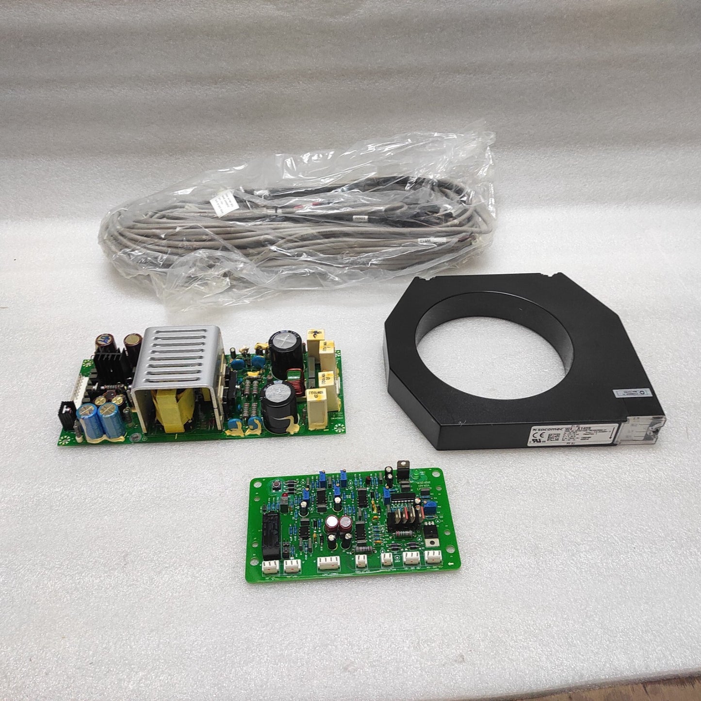 VERTIV UHW241M5 POWER SUPPLY LIEBERT ULC336SC1 SOCOMEC W4-A140S