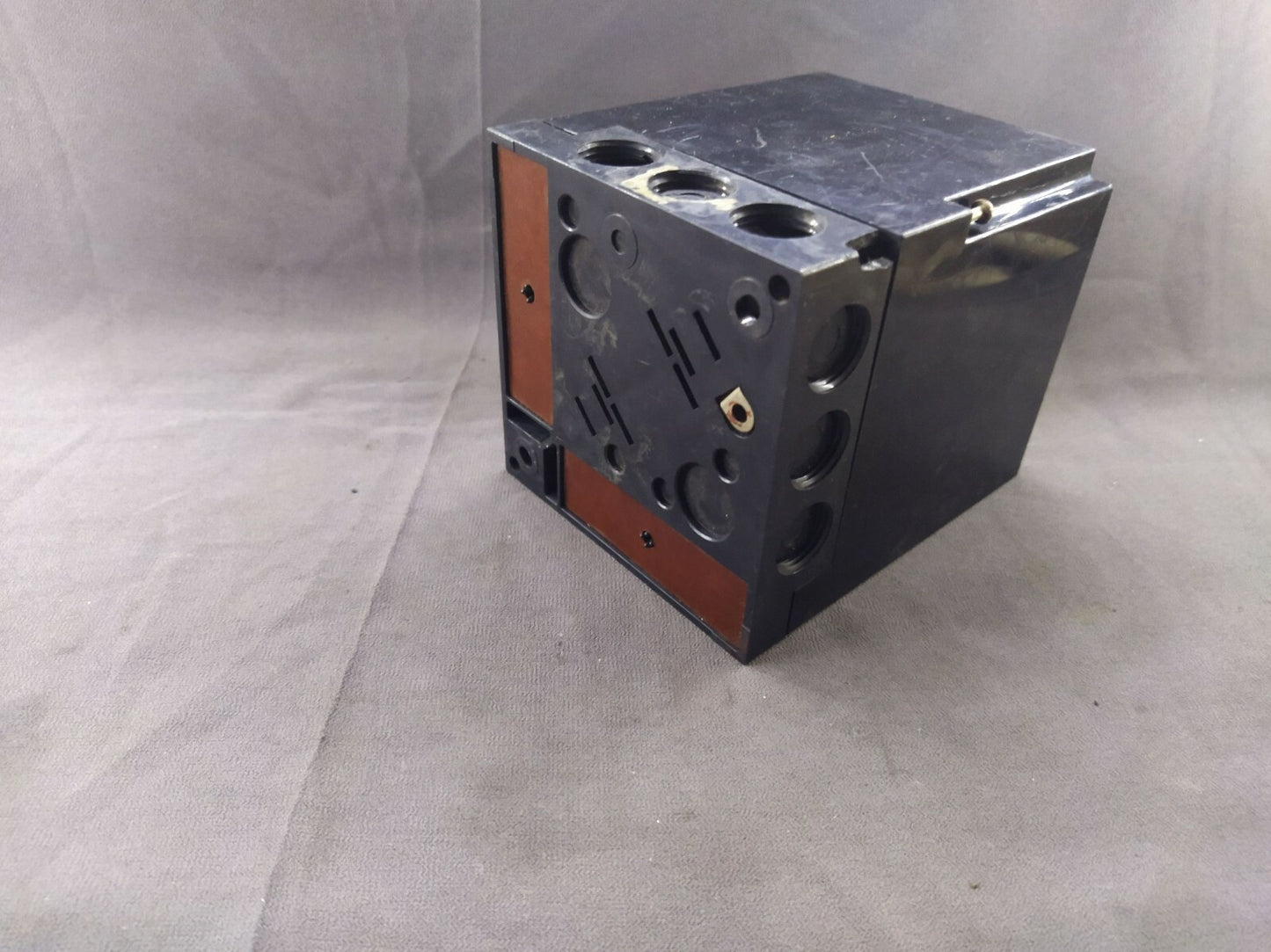 LANDIS & GYR LAL 3.25 BOILER PROGRAM CONTROLLER 220-240V 3.5VA