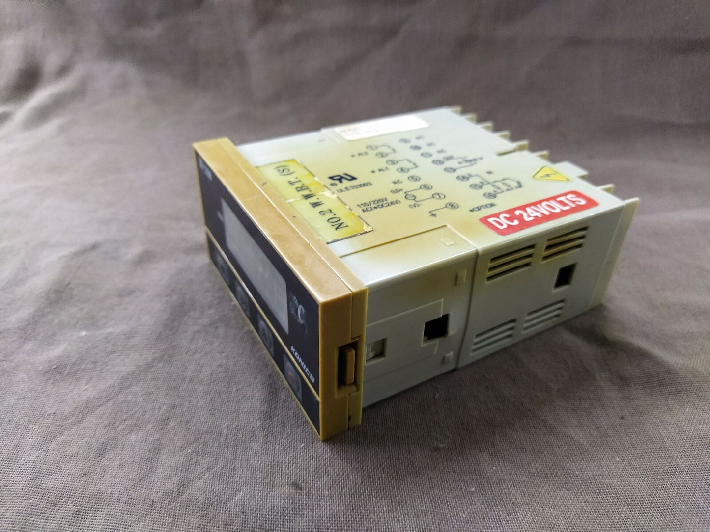 Konics KN-2101 Temperature Indicator KN 2100 24VDC