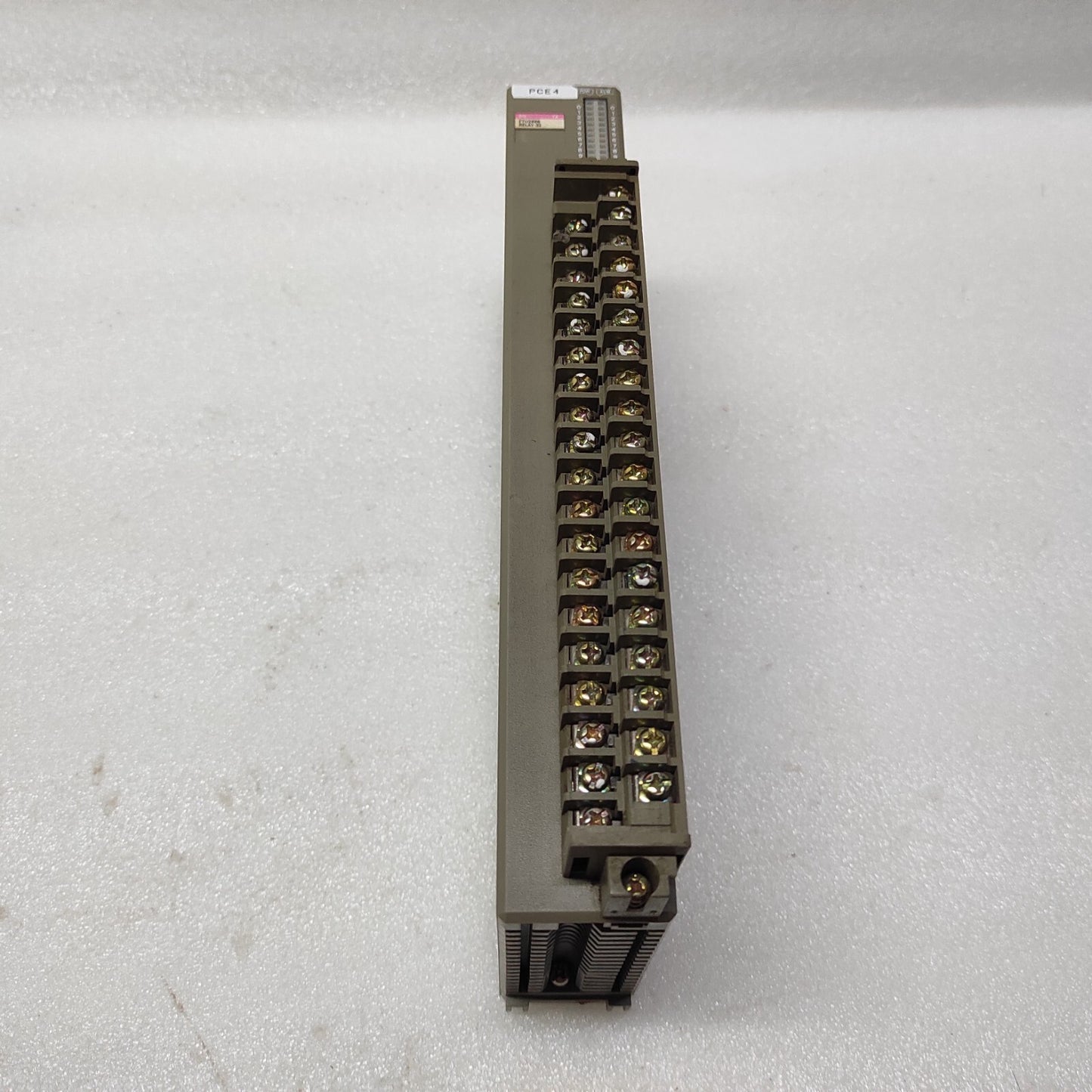 FUJI ELECTRIC MICREX-F FTU266B RELAY OUTPUT MODULE (DO) | 8X4 RELAY CONTACTS PLC