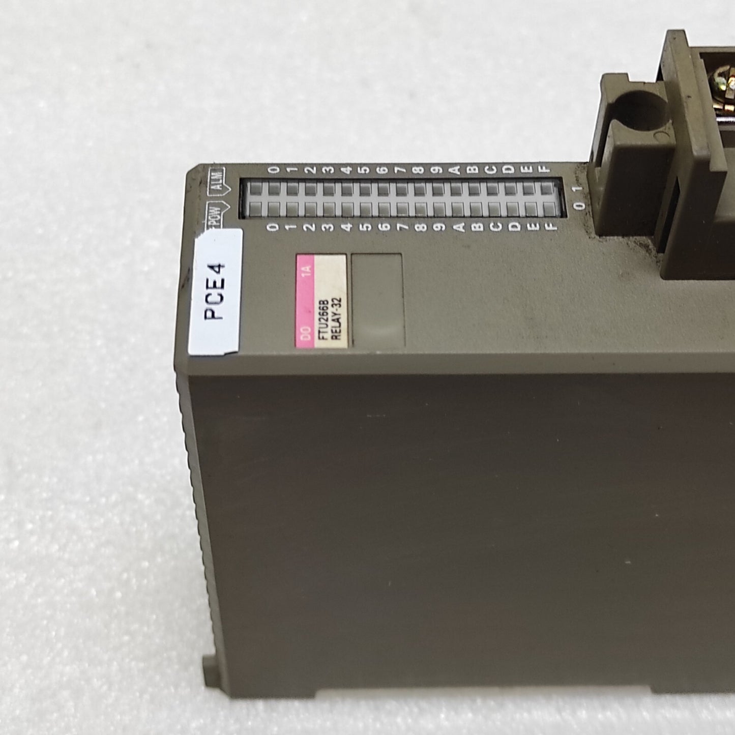 FUJI ELECTRIC MICREX-F FTU266B RELAY OUTPUT MODULE (DO) | 8X4 RELAY CONTACTS PLC