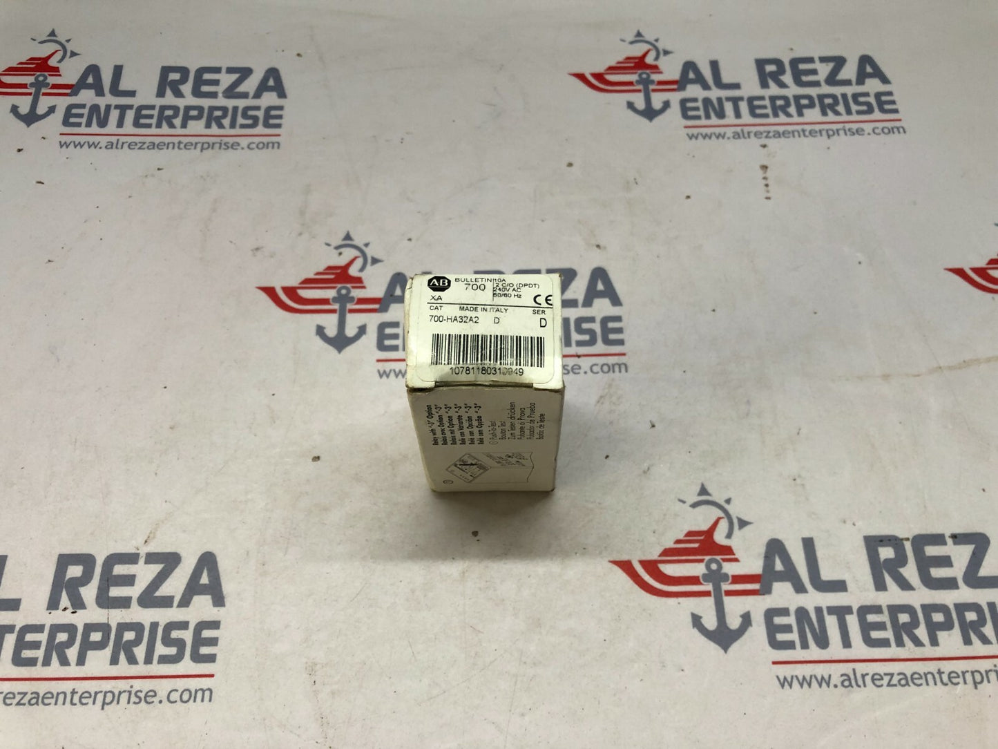 ALLEN BRADLEY CAT 700-HA32A2-D 8-PIN ICE CUBE RELAY 240V AC 10A