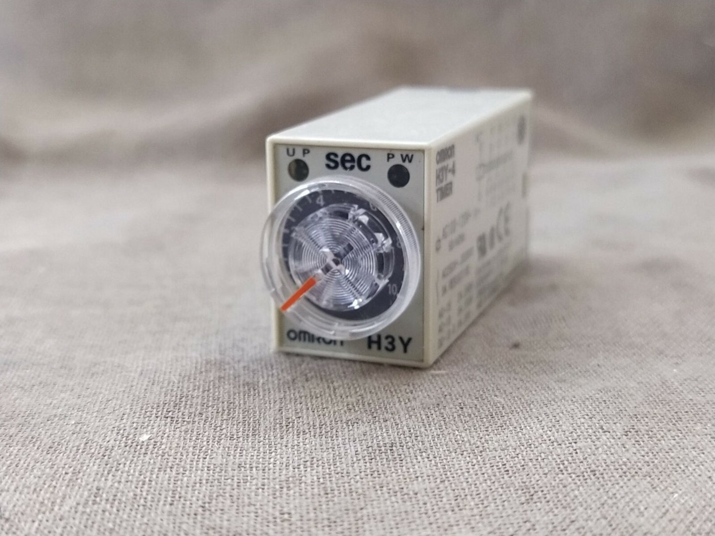 Omron H3Y-4 Power on Delay Timer 10S 100-120 VAC Timer LOT OF 5 PC