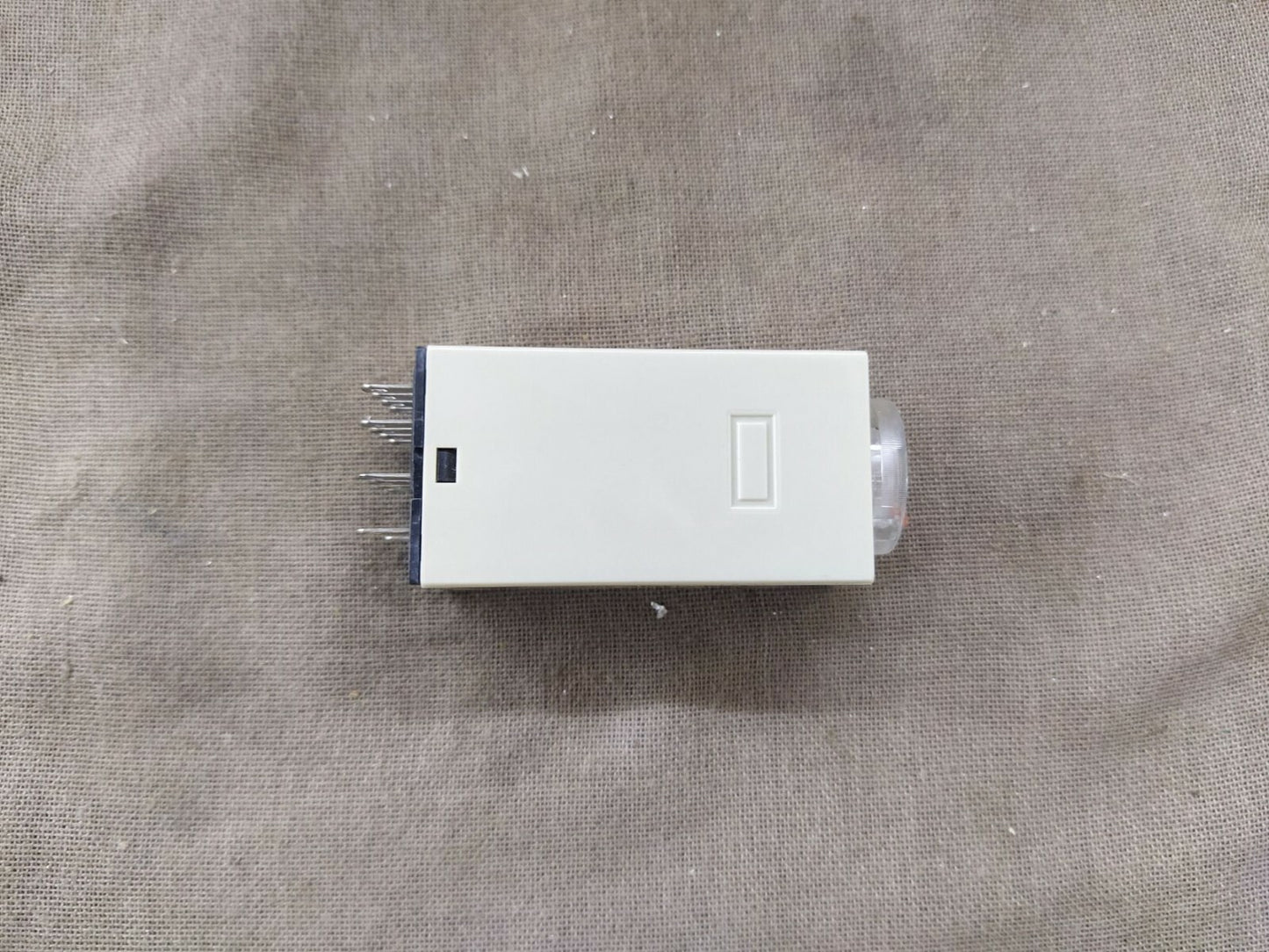 Omron H3Y-4 Power on Delay Timer 10S 100-120 VAC Timer LOT OF 5 PC