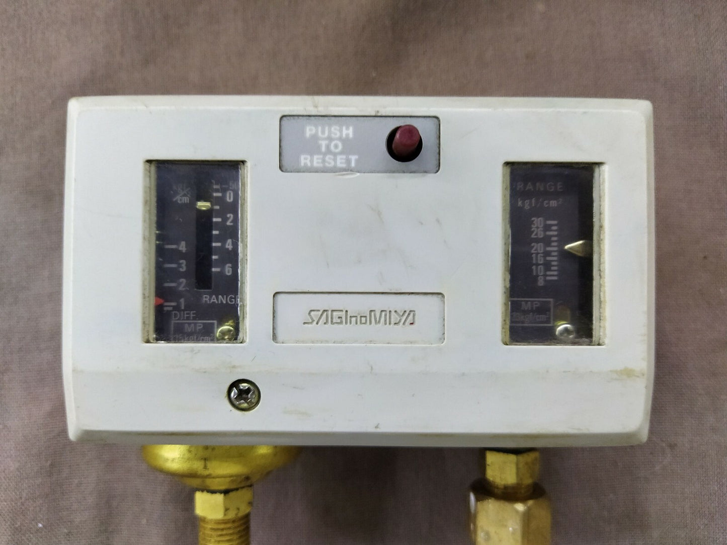 Saginomiya DNS-D606M 5244 Pressure Switch Max Working Pressure 15(LP)-33(HP) KGF