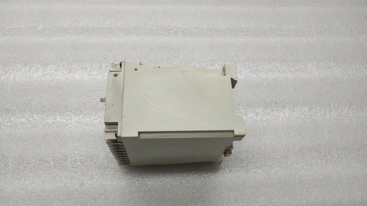 SELCO T3100-01 VOLTAGE RELAY 440VAC BODY BURNT