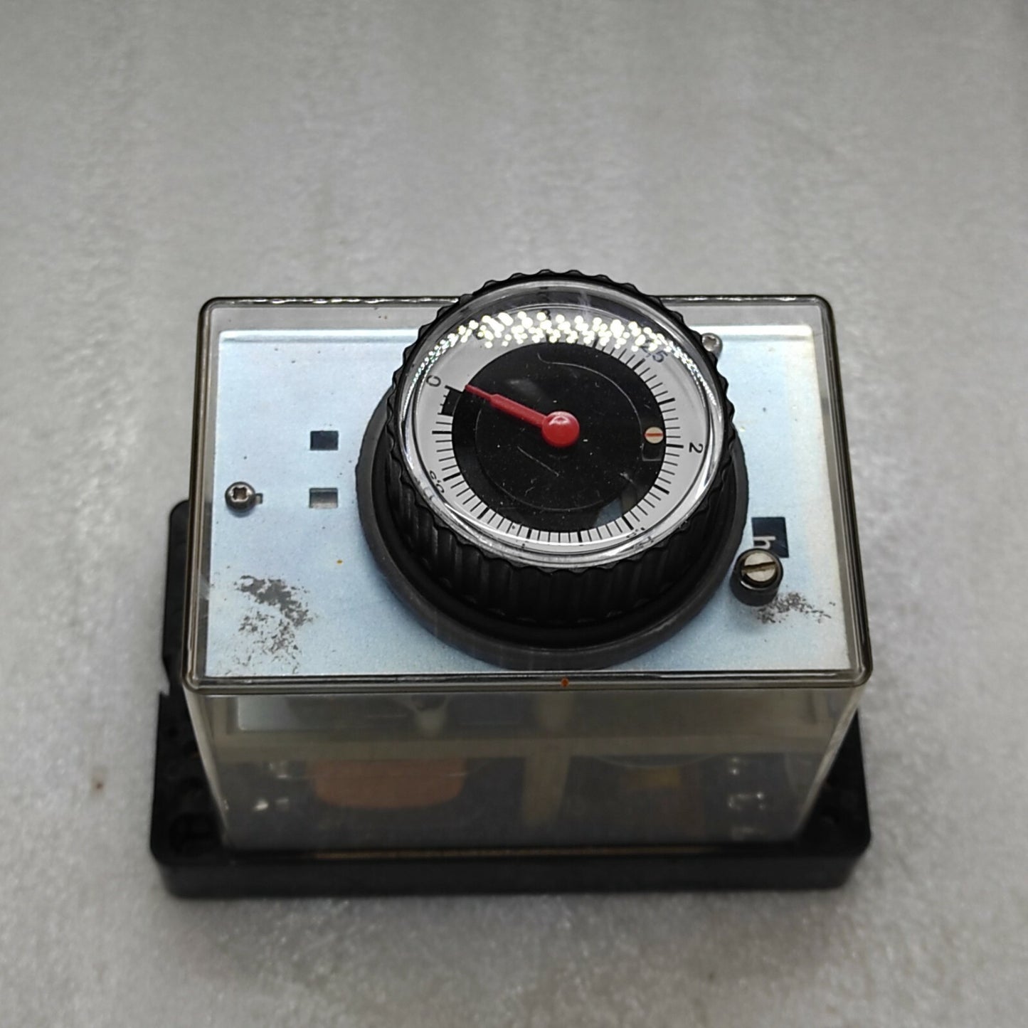 SCHLEICHER MZ54 TIMER RELAY 01110728-748-064 230V 0.15SEC-30HOUR