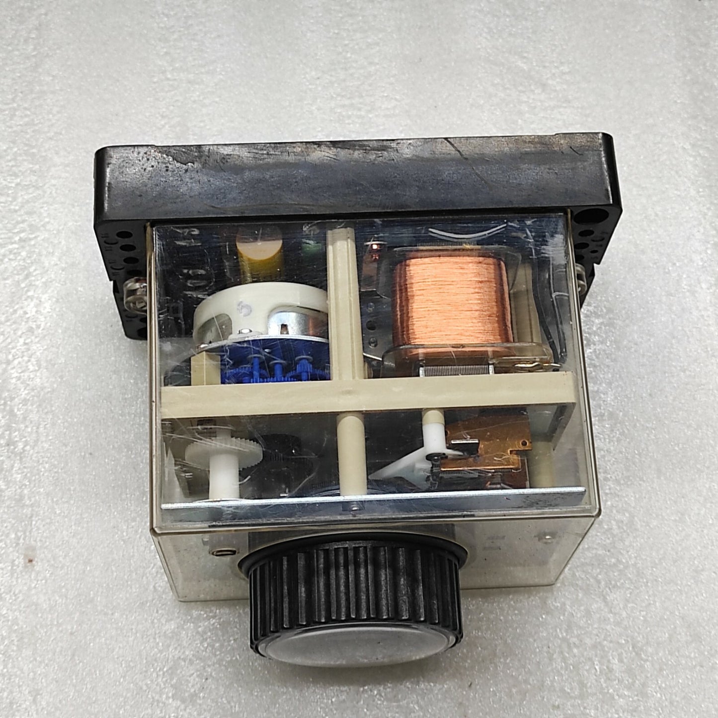 SCHLEICHER MZ54 TIMER RELAY 01110728-748-064 230V 0.15SEC-30HOUR