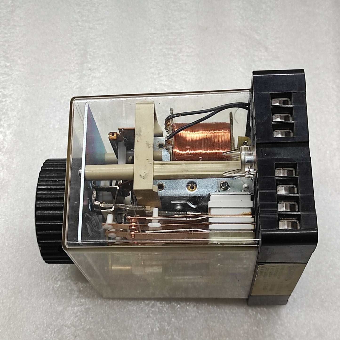 SCHLEICHER MZ54 TIMER RELAY 01110728-748-064 230V 0.15SEC-30HOUR